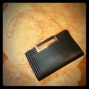 ✨Beautiful Black & Gold Crossbody Bag in EUC